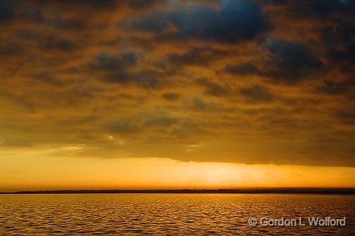 Bottomlit Clouds_28054.jpg - Photographed near Port Lavaca, Texas, USA.